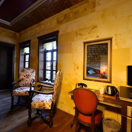 Sunak Cave Boutique 2*