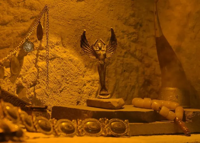 Sunak Cave Boutique Hotel 2*