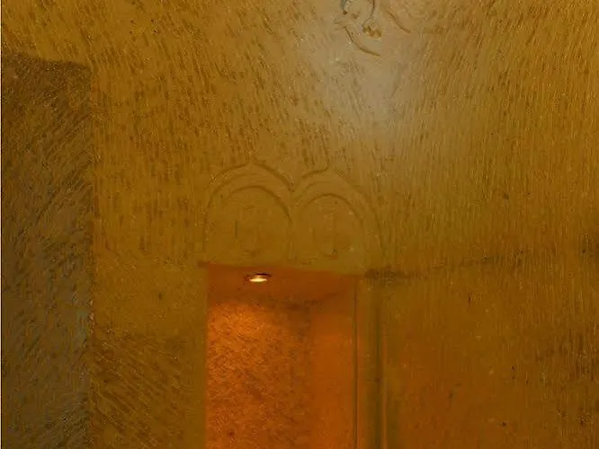 Sunak Cave Boutique 2*